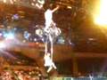 videos de Motorcycle guy & girl on rope