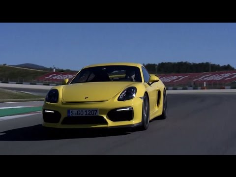 Porsche Cayman GT4 es conducido por Walter Röhrl 