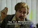 Van Kooten en de Bie - Speelgoed uitvinding deel 1 Van Kooten en de Bie - Speelgoed uitvinding deel 1