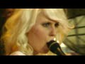 Music video by Amanda Jenssen performing For The Sun. (C) 2008 SONY BMG MUSIC ENTERTAINMENT (SWEDEN) AB