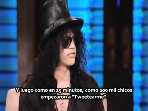 SLASH INVITA A JUSTIN A Un club Nocturno pero el no quizo