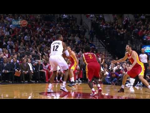 Video: LaMarcus Aldridge DOMINATES the Rockets