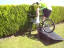 -HEDGE JUMP-