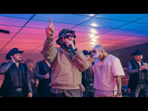 Hadrian, Ft. Farruko & La Décima Banda “Mi corrido remix”