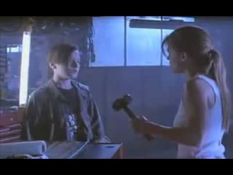 terminator - Terminator 2 - James Cameron's explanations of deleted scenes - Chip removal and its consequences.