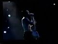 scott weiland gives a mini speech on the morons who keep throwing beers at the band on stage.