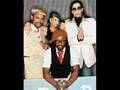Clip Black Eyed Peas Hands Up