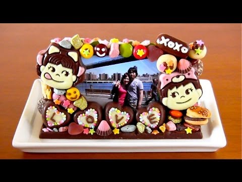 how to fasten picture in frame