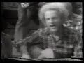 Jezuspeople 1978 (opgenomen met ZW Akai videoband opname apperaat) Jezuspeople 1978 (opgenomen met ZW Akai videoband opname apperaat)
