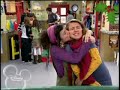 Ismael en Cambio de Clase (El Espíritu Navideño)