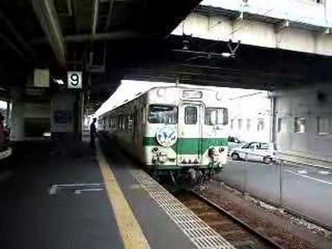 キハ58系みよし　広島発車