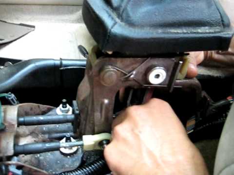 Saturn gearshift linkage repair