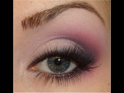 MAC Hello Kitty Look 2 Too Dolly Palette  