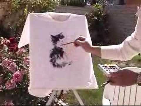 how to use fabric paint on a t-shirt