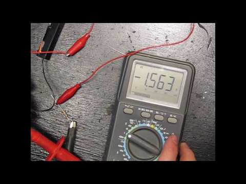 how to define voltage and current