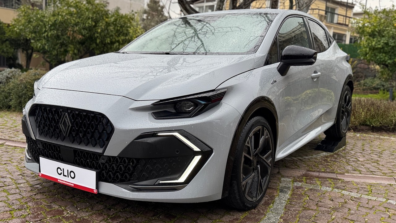 2026  Renault Clio - First Look!