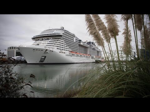 MSC Grandiosa: Kreuzfahrt-Koloss - eine Stadt auf dem  ...