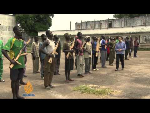 CAR Christian Seleka fighters in hiding