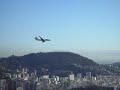 Avião pousando no SDU vista do Pão de Açúcar/ Airplane landing in SDU Sugarloaf view (02R)