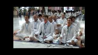 Vedam Chanting by the European Veda Union Group