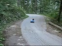 Sankanje na kolescih za zabavo