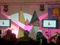 Un video de un enemigo pyramid head...