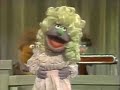 Sesame Street - Polly Darton sings 1 to 5 Sesame Street - Polly Darton sings 1 to 5