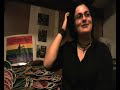 Meem je društvo za pravice LBTQ žensk v Libanonu. Kratica LBTQ označuje ženske, ki se identificirajo kot lezbijke, biseksualke, transseksualke in splošno ženske, ki izprašujejo svojo seksualno identiteto. Njihov cilj je utvarjati varne razmere za srečevanje libanonskih žensk, ki imajo potrebo bo razpravljanju njihovih pravic, izmenjevanju izkušenj in preprosto druženju.Shantal je ena od najbolj aktivnih aktivistk društva in z njo sem se ob zaključku 16. LGBTT festivala (Pride Week) v Istanbulu (od 23. do 29. junija) pogovarjala o aktivnostih društva, o razmerah, s katerimi se v Libanonu soočajo LBTQ ženske, kajti Libanon je nemalokrat država, v kateri so grobo kršene tudi pravice heteroseksualnih žensk.