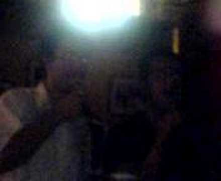 anjou und mo beim karaoke