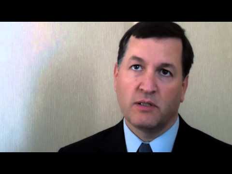 how to provide project status update