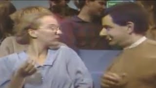 MrBean - Mr Bean - Teasing his girlfriend