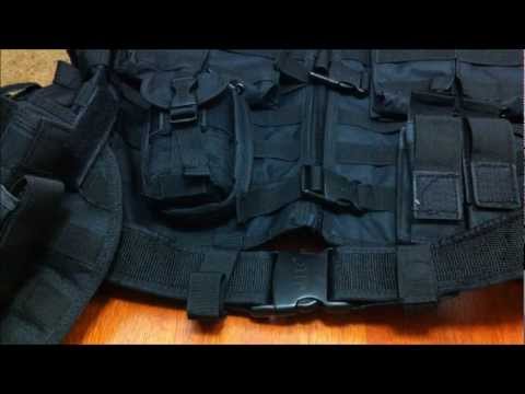 how to fasten a vest buckle