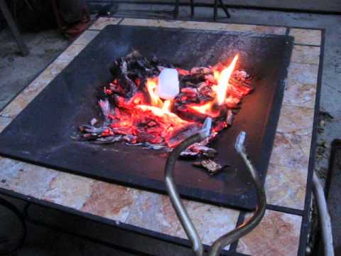 how to vent dry ice