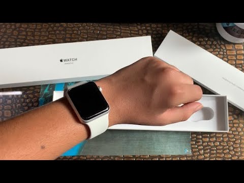Apple Watch Series 3 Unboxing & Review (Should You Buy in 2019?) (Flipkart Big Billion Days)