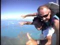 Skydiving in Airlie Beach 1 november 2008.VOB