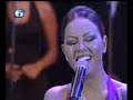 ebru gundes uzaklarda aramam ebru gundes uzaklarda aramam
