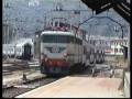 646-158 in livrea storica, 668 e 663