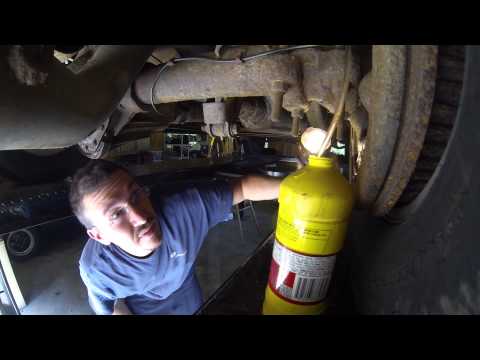 how to bleed chevy brakes