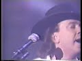 Stevie Ray Vaughan performs House is Rockin + Inte