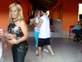 Andreia mais Mocil dançando