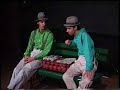Monólogo A Duas Vozes no Mercado Negro Monólogo A Duas Vozes no Mercado Negro