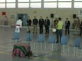 Juan bailando un aurresku a azkuna