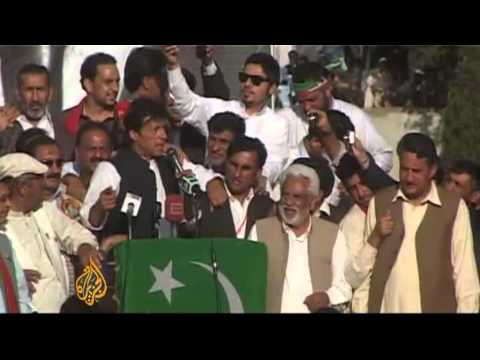 re - A senior member of Pakistani politician Imran Khan's party has been killed in Karachi in an attack, after an election campaign that claimed scores of people ...
