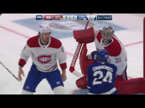 Wayne Simmonds Drops The Gloves With Ben Chiarot