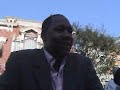 an interview with actor mark curry from the may 19th world premiere of pirates
of the caribbean: at world's end at disneyland. see and read more at
http://www.laughingplace.com/lotion-view-404.asp  video courtesy of
laughingplace.com