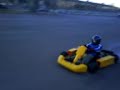 dennis-beim-kartfahren.html