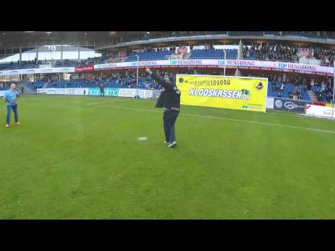 Soccer Fan Nails Impossible Shot, Wins $15,000