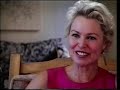 michelle-phillips-talks-about-mamas-the-papas-.html