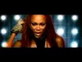 TYRA BANKS-SHAKE YA BODY :)
