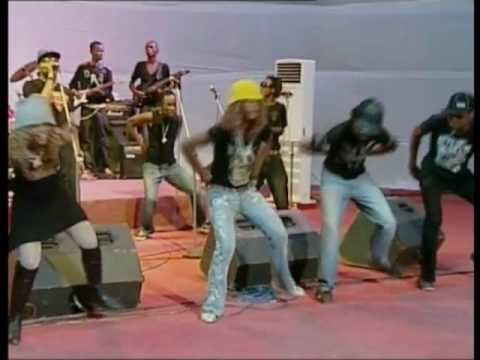 ALBA ACCOMPAGNERO en live sur la TV congolaise avec la danse MOKONGWAKOBA n°11 ALBA ACCOMPAGNERO en live sur la TV congolaise avec la danse MOKONGWAKOBA n°11